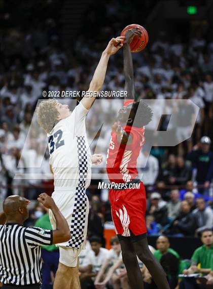 Thumbnail 1 in ThunderRidge vs Denver East (CHSAA 5A Final Four) photogallery.