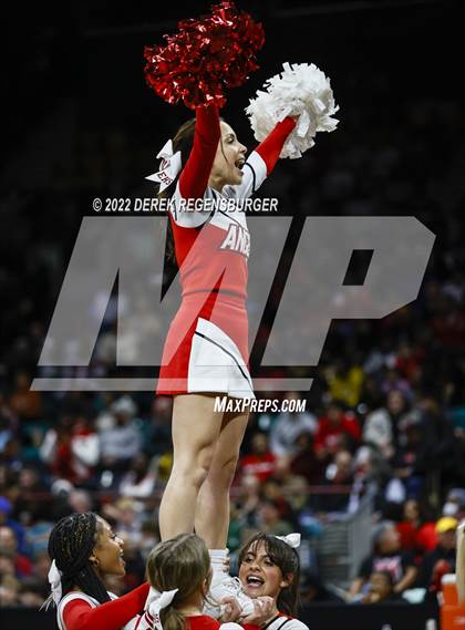 Thumbnail 1 in ThunderRidge vs Denver East (CHSAA 5A Final Four) photogallery.