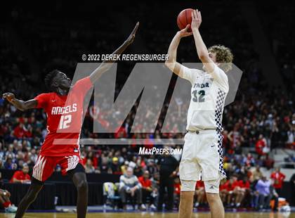 Thumbnail 1 in ThunderRidge vs Denver East (CHSAA 5A Final Four) photogallery.
