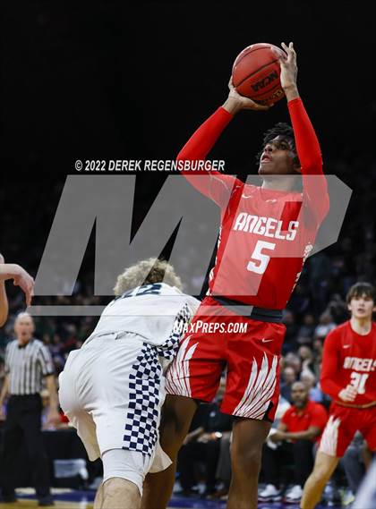 Thumbnail 3 in ThunderRidge vs Denver East (CHSAA 5A Final Four) photogallery.