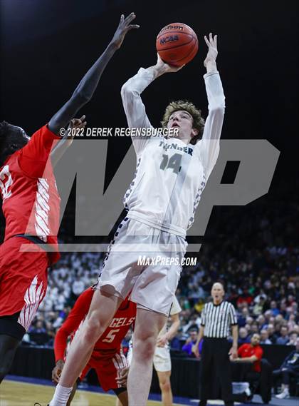 Thumbnail 1 in ThunderRidge vs Denver East (CHSAA 5A Final Four) photogallery.