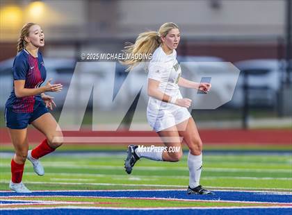 Thumbnail 2 in Vidor @ Hardin-Jefferson photogallery.
