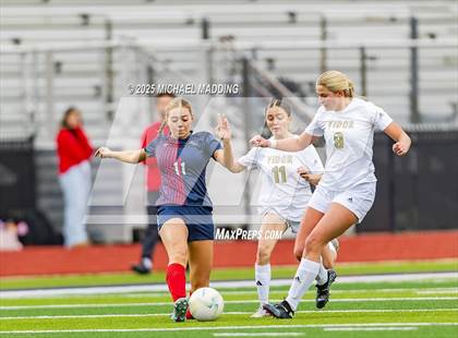 Thumbnail 3 in Vidor @ Hardin-Jefferson photogallery.