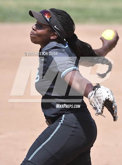 Thumbnail 2 in Los Alamitos vs. Norco (Michelle Carew Classic) photogallery.