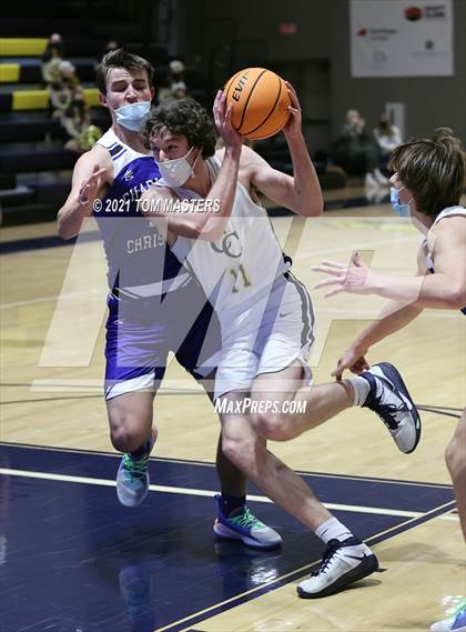 Thumbnail 1 in Charlotte Christian @ Carmel Christian (NCISAA 4A Quarterfinal) photogallery.