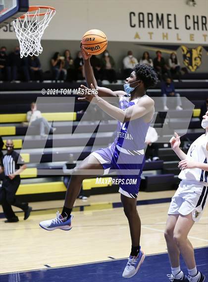Thumbnail 3 in Charlotte Christian @ Carmel Christian (NCISAA 4A Quarterfinal) photogallery.