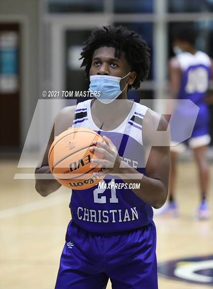 Thumbnail 2 in Charlotte Christian @ Carmel Christian (NCISAA 4A Quarterfinal) photogallery.