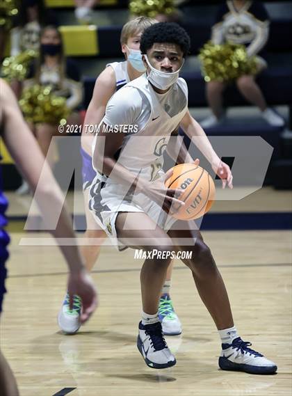 Thumbnail 3 in Charlotte Christian @ Carmel Christian (NCISAA 4A Quarterfinal) photogallery.