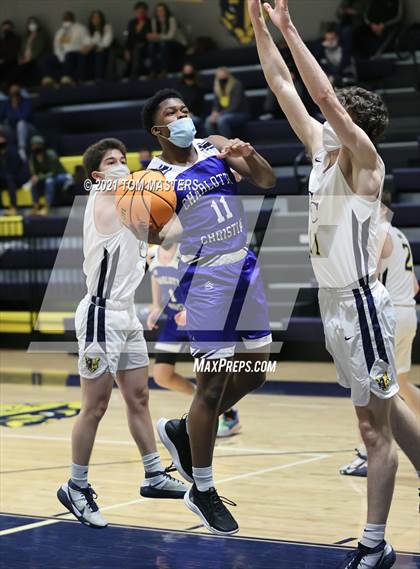 Thumbnail 1 in Charlotte Christian @ Carmel Christian (NCISAA 4A Quarterfinal) photogallery.