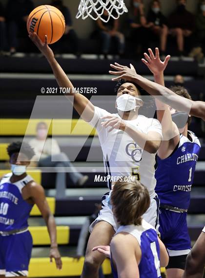 Thumbnail 2 in Charlotte Christian @ Carmel Christian (NCISAA 4A Quarterfinal) photogallery.