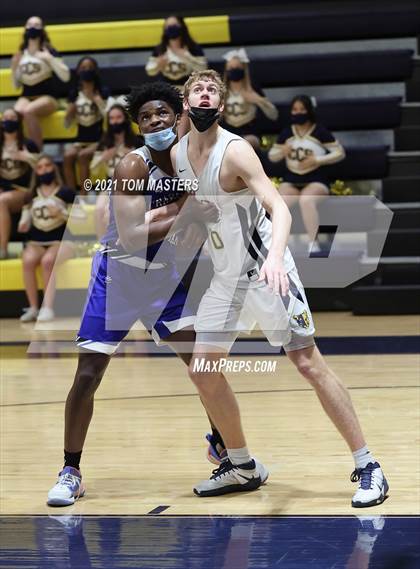 Thumbnail 1 in Charlotte Christian @ Carmel Christian (NCISAA 4A Quarterfinal) photogallery.