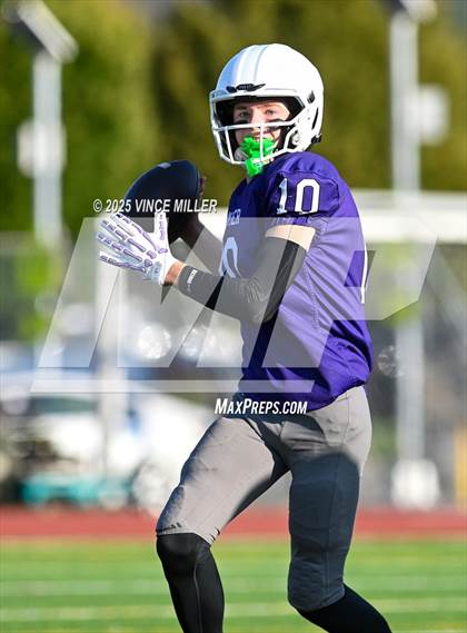 Thumbnail 3 in FR: Kennedy Catholic @ Sumner photogallery.