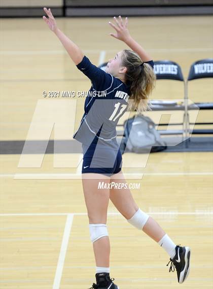 Thumbnail 3 in Trabuco Hills @ Aliso Niguel photogallery.
