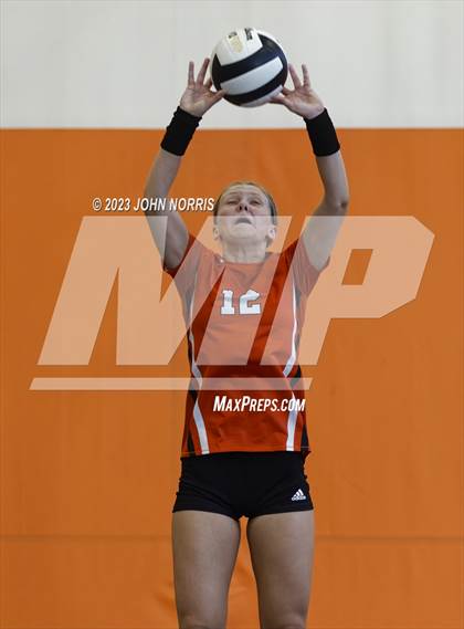 Thumbnail 1 in La Porte vs. Leo (Warsaw Invite) photogallery.
