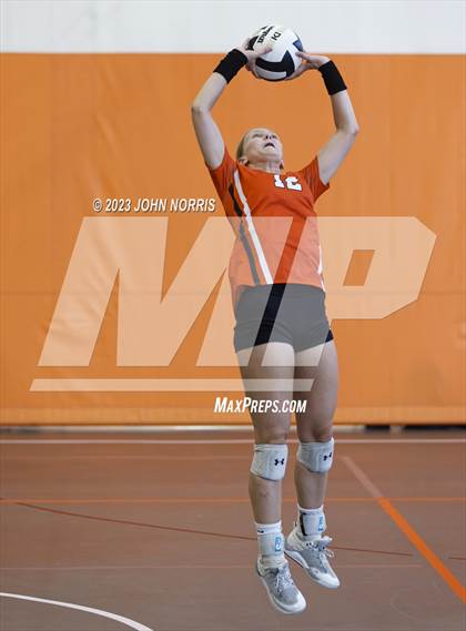 Thumbnail 1 in La Porte vs. Leo (Warsaw Invite) photogallery.