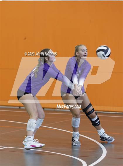 Thumbnail 2 in La Porte vs. Leo (Warsaw Invite) photogallery.