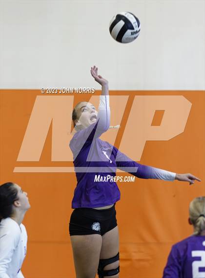 Thumbnail 3 in La Porte vs. Leo (Warsaw Invite) photogallery.