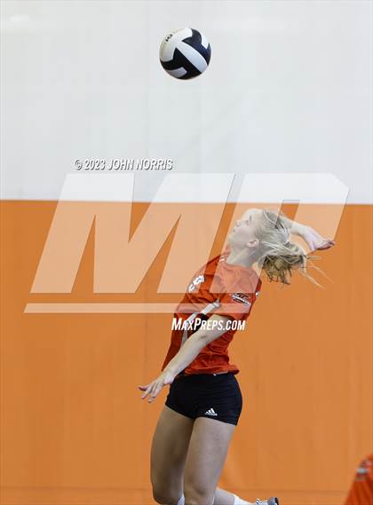 Thumbnail 2 in La Porte vs. Leo (Warsaw Invite) photogallery.