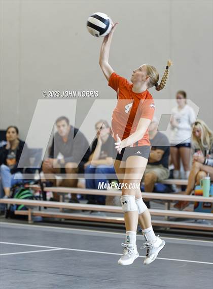 Thumbnail 2 in La Porte vs. Leo (Warsaw Invite) photogallery.