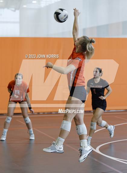 Thumbnail 2 in La Porte vs. Leo (Warsaw Invite) photogallery.
