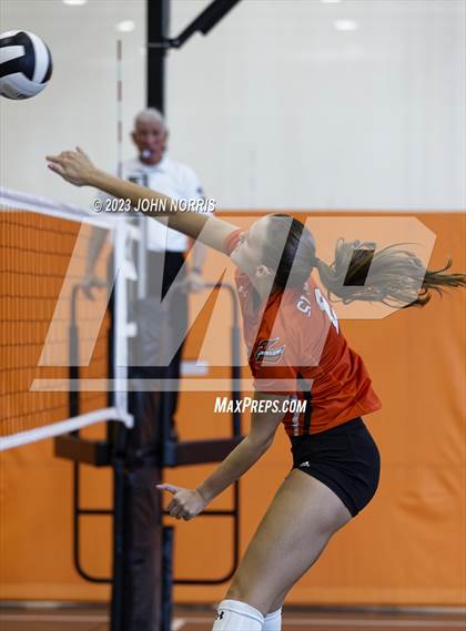 Thumbnail 1 in La Porte vs. Leo (Warsaw Invite) photogallery.