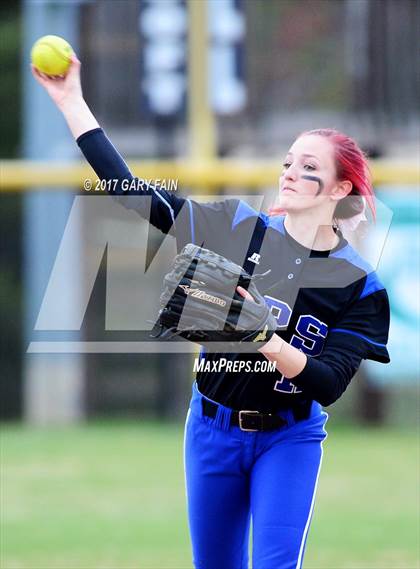Thumbnail 3 in Girls Prep @ Soddy Daisy photogallery.