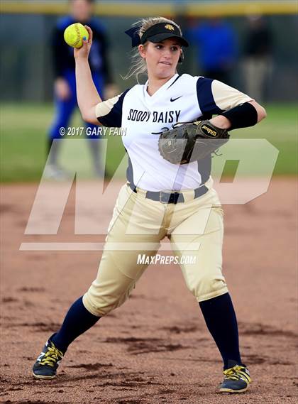 Thumbnail 2 in Girls Prep @ Soddy Daisy photogallery.