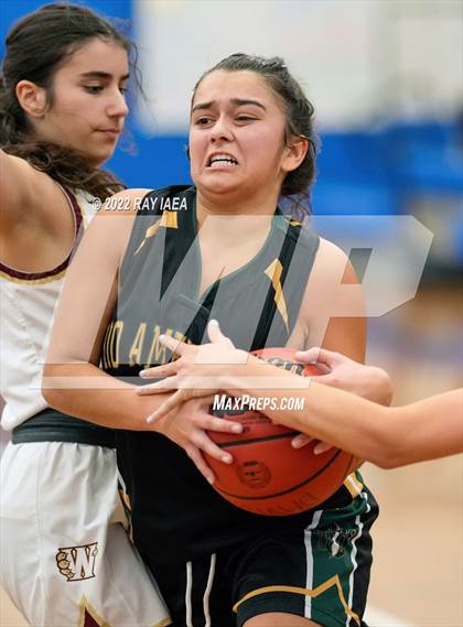 Thumbnail 2 in Rio Americano vs. Whitney (Dorothy Speck Tournament) photogallery.