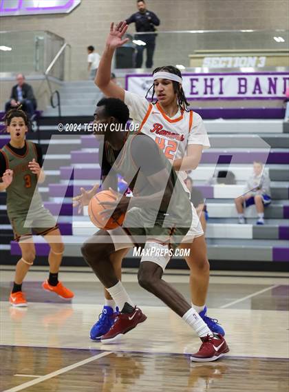 Thumbnail 3 in St. Raymond Boys vs. Wasatch Academy (Lehi Holiday Hoopfest) photogallery.