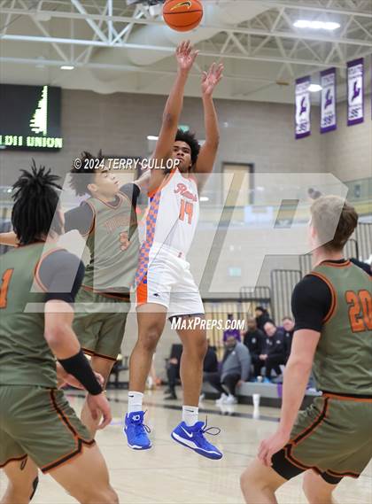 Thumbnail 2 in St. Raymond Boys vs. Wasatch Academy (Lehi Holiday Hoopfest) photogallery.