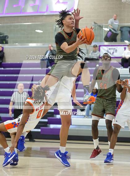 Thumbnail 1 in St. Raymond Boys vs. Wasatch Academy (Lehi Holiday Hoopfest) photogallery.