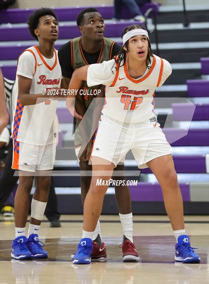 Thumbnail 3 in St. Raymond Boys vs. Wasatch Academy (Lehi Holiday Hoopfest) photogallery.
