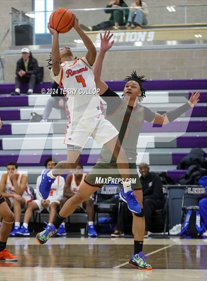 Thumbnail 2 in St. Raymond Boys vs. Wasatch Academy (Lehi Holiday Hoopfest) photogallery.