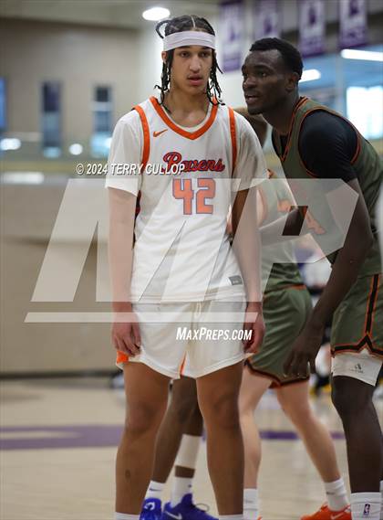 Thumbnail 1 in St. Raymond Boys vs. Wasatch Academy (Lehi Holiday Hoopfest) photogallery.