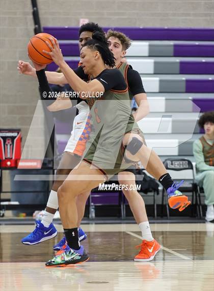 Thumbnail 3 in St. Raymond Boys vs. Wasatch Academy (Lehi Holiday Hoopfest) photogallery.