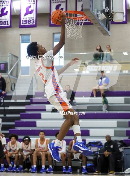 Thumbnail 2 in St. Raymond Boys vs. Wasatch Academy (Lehi Holiday Hoopfest) photogallery.