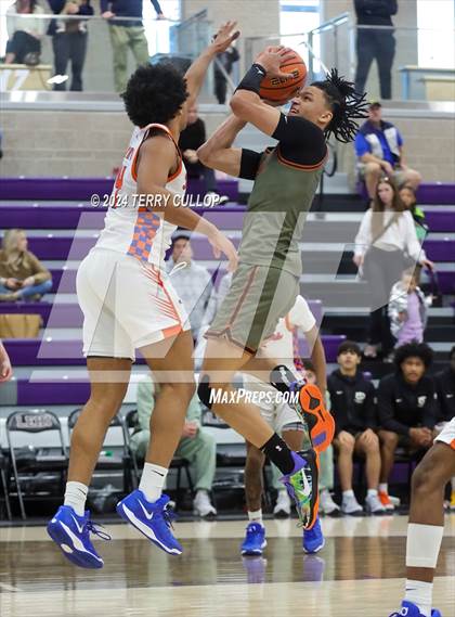Thumbnail 3 in St. Raymond Boys vs. Wasatch Academy (Lehi Holiday Hoopfest) photogallery.