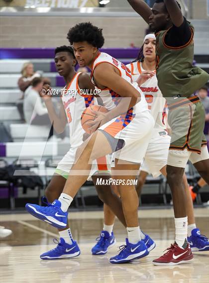 Thumbnail 2 in St. Raymond Boys vs. Wasatch Academy (Lehi Holiday Hoopfest) photogallery.