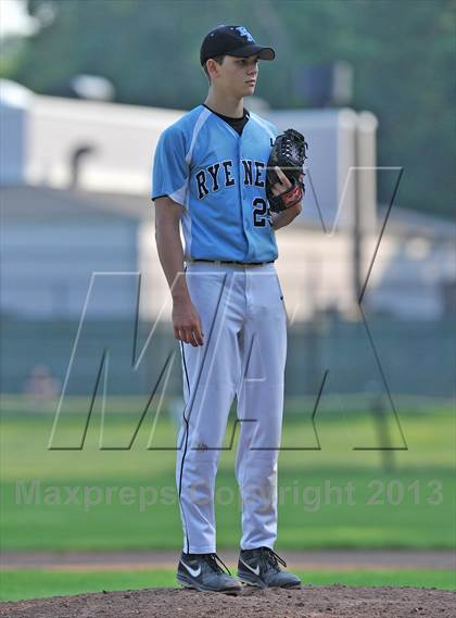 Thumbnail 1 in Rye Neck vs Pleasantville (Section 1 Class B Semifinal) photogallery.