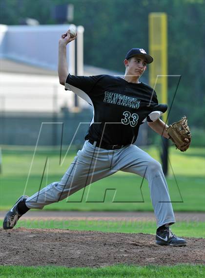 Thumbnail 2 in Rye Neck vs Pleasantville (Section 1 Class B Semifinal) photogallery.