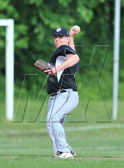 Thumbnail 2 in Rye Neck vs Pleasantville (Section 1 Class B Semifinal) photogallery.
