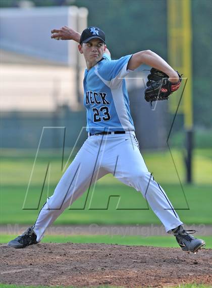 Thumbnail 1 in Rye Neck vs Pleasantville (Section 1 Class B Semifinal) photogallery.