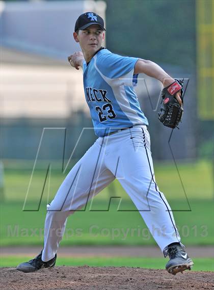 Thumbnail 2 in Rye Neck vs Pleasantville (Section 1 Class B Semifinal) photogallery.