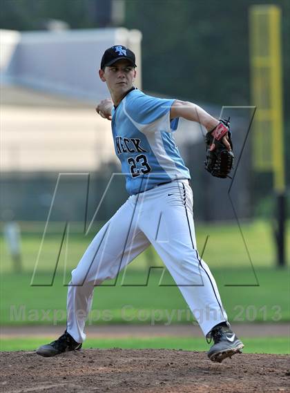 Thumbnail 1 in Rye Neck vs Pleasantville (Section 1 Class B Semifinal) photogallery.