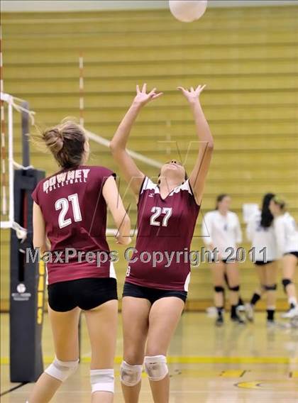 Thumbnail 3 in Capistrano Valley vs Downey (Aloha Cougar Classic) photogallery.