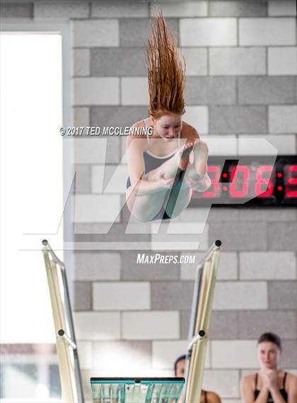 Thumbnail 2 in Conway Invitational Dive/Swim Meet photogallery.