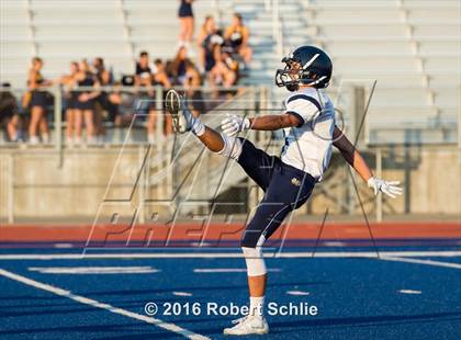 Thumbnail 1 in JV: Oak Ridge @ Vista del Lago photogallery.