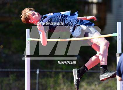 Thumbnail 3 in Lake Braddock Hall of Fame Track Invitational  photogallery.