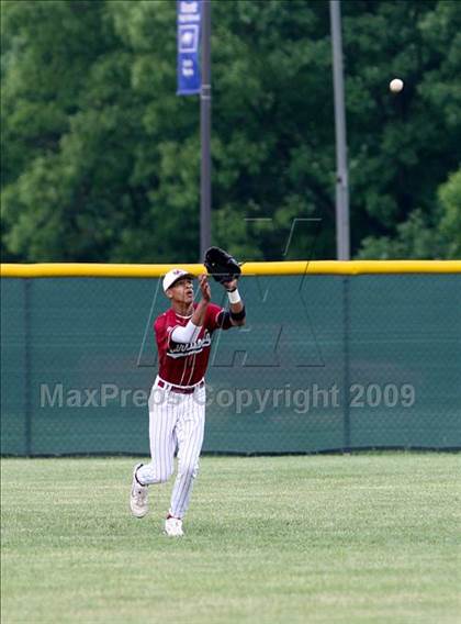 Thumbnail 3 in Scott vs. Harrison County (Tenth Region Championship) photogallery.