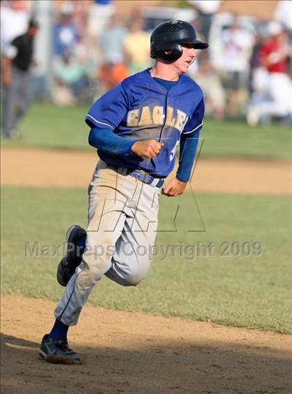 Thumbnail 3 in Scott vs. Harrison County (Tenth Region Championship) photogallery.